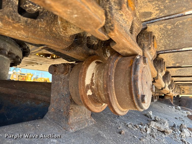 image for item ED5883 2017 Komatsu PC360LC-11 excavator