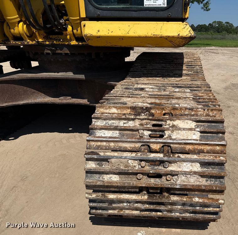 image for item ED5883 2017 Komatsu PC360LC-11 excavator