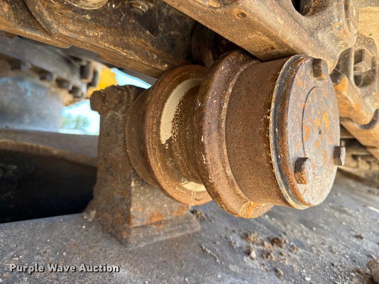 image for item ED5883 2017 Komatsu PC360LC-11 excavator