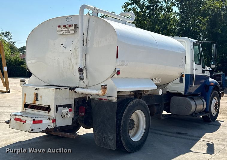image for item ED5885 2012 International 4300 water truck