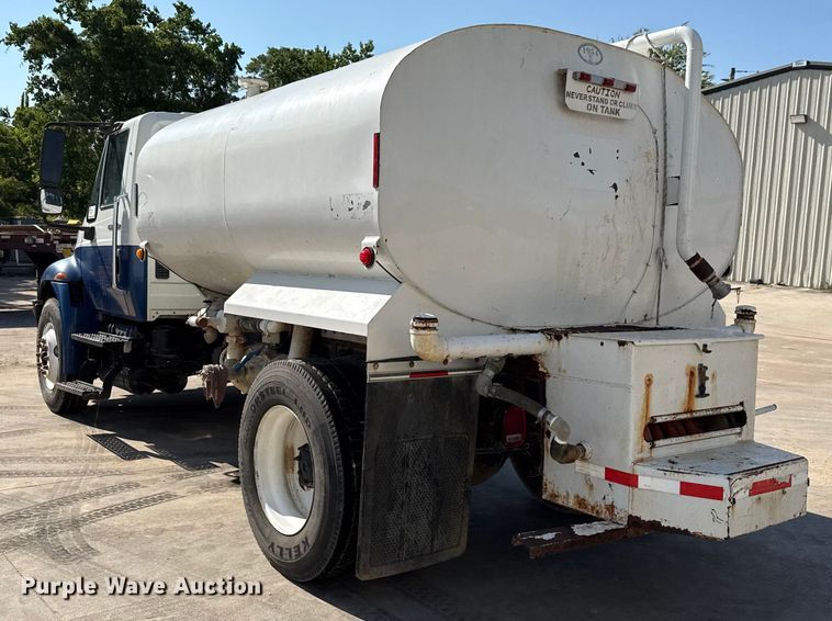 image for item ED5885 2012 International 4300 water truck