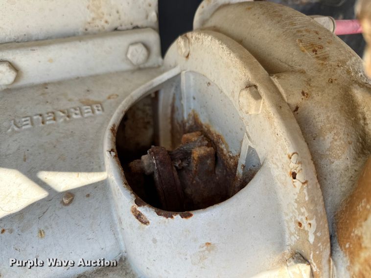 image for item ED5885 2012 International 4300 water truck