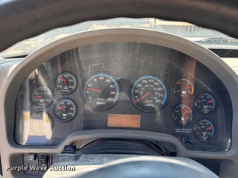 image for item ED5885 2012 International 4300 water truck