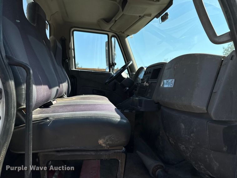 image for item ED5885 2012 International 4300 water truck