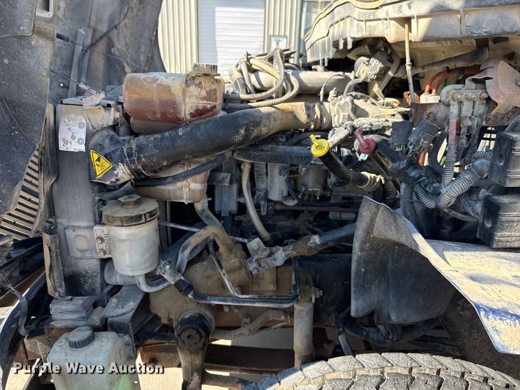 image for item ED5885 2012 International 4300 water truck