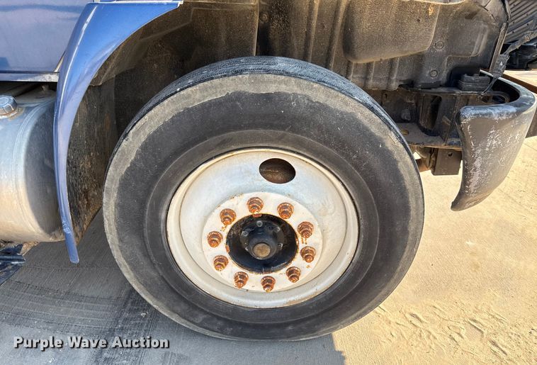 image for item ED5885 2012 International 4300 water truck