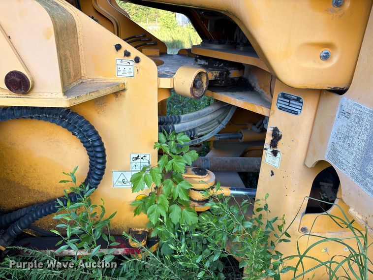 image for item ED5886 2005 Hyundai HL760-7 wheel loader