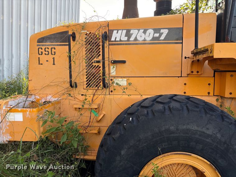 image for item ED5886 2005 Hyundai HL760-7 wheel loader
