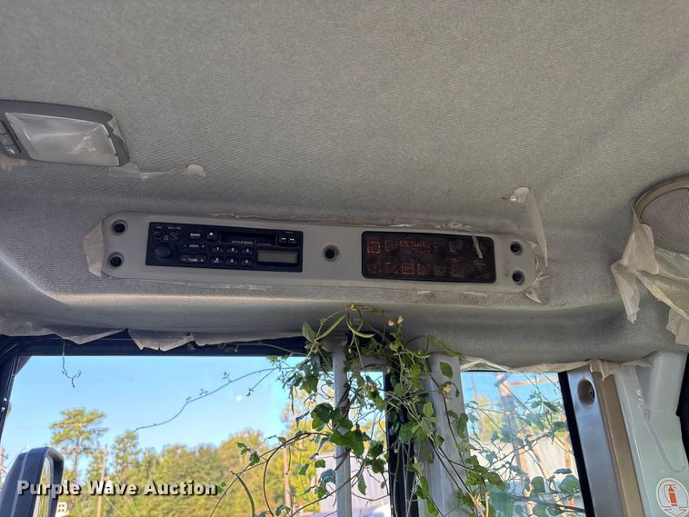 image for item ED5886 2005 Hyundai HL760-7 wheel loader