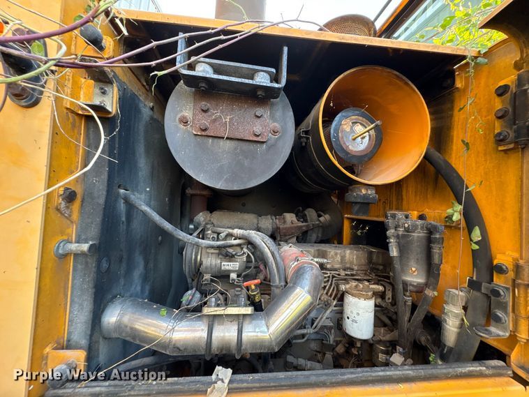 image for item ED5886 2005 Hyundai HL760-7 wheel loader