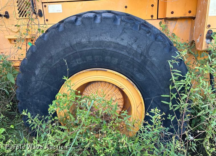 image for item ED5886 2005 Hyundai HL760-7 wheel loader