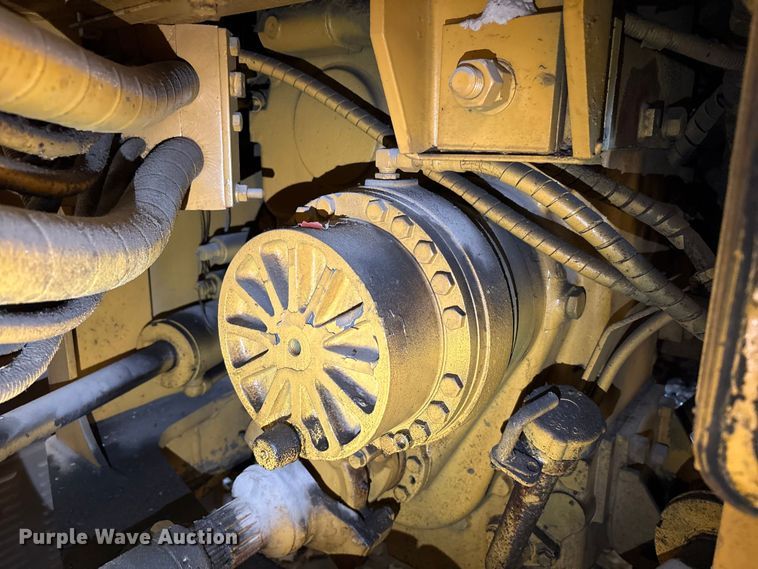 image for item ED5887 1994 John Deere 744E wheel loader