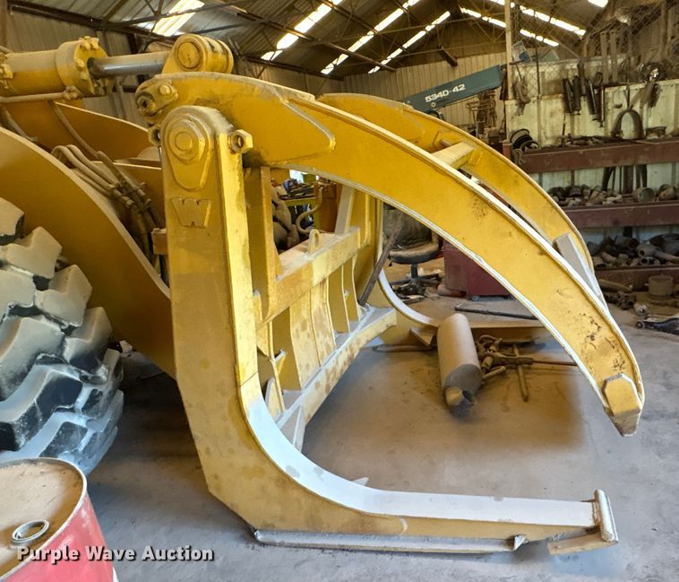 image for item ED5887 1994 John Deere 744E wheel loader