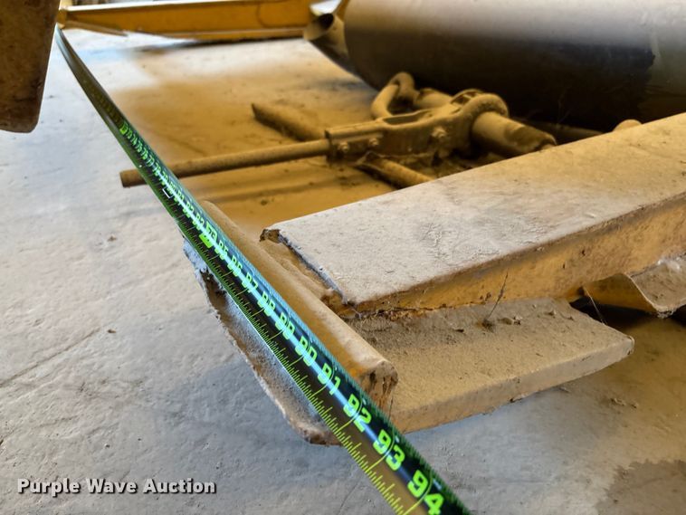 image for item ED5887 1994 John Deere 744E wheel loader