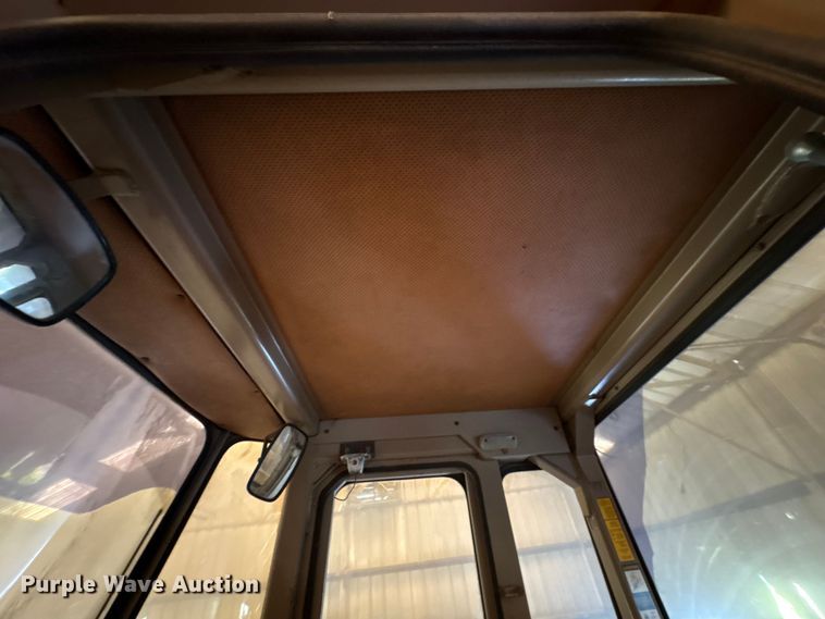 image for item ED5887 1994 John Deere 744E wheel loader