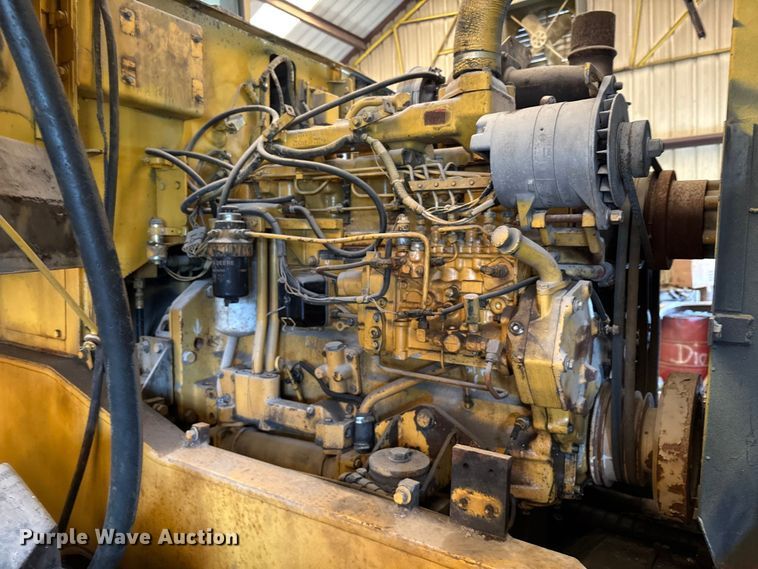 image for item ED5887 1994 John Deere 744E wheel loader