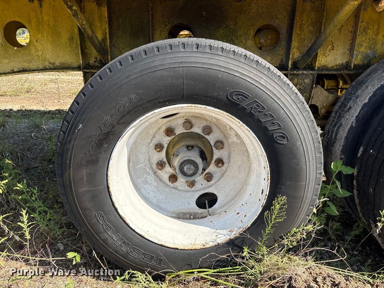 image for item ED5890 1984 Transcraft TL90K-45 flatbed trailer