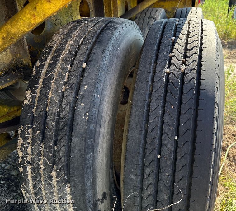 image for item ED5890 1984 Transcraft TL90K-45 flatbed trailer