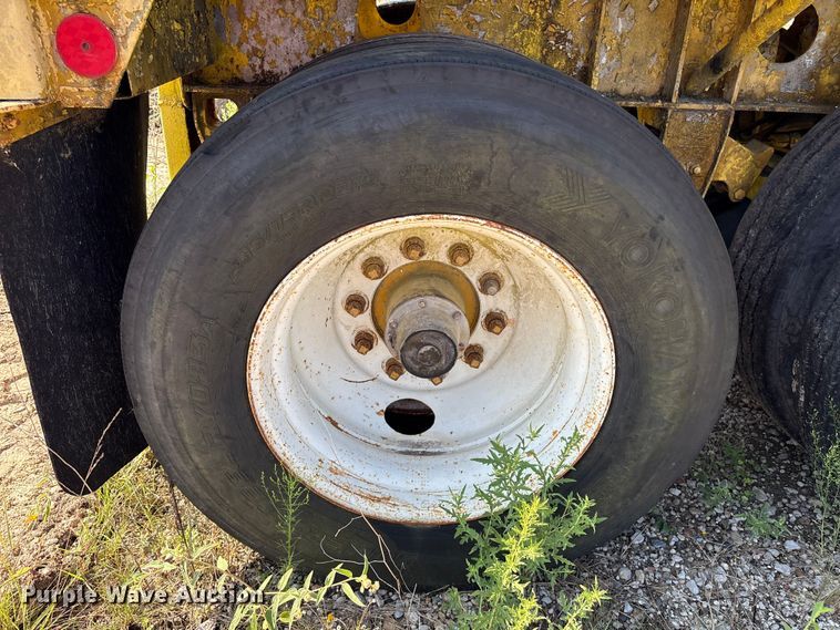 image for item ED5890 1984 Transcraft TL90K-45 flatbed trailer