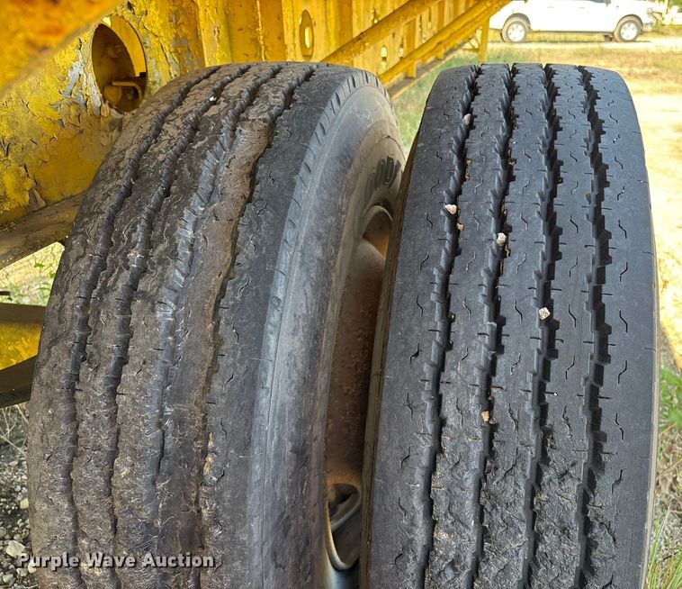 image for item ED5890 1984 Transcraft TL90K-45 flatbed trailer