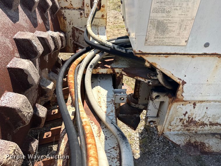 image for item ED5892 Tampo RP16D single drum vibratory roller