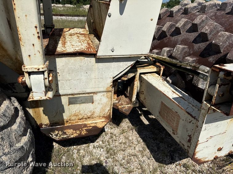 image for item ED5892 Tampo RP16D single drum vibratory roller