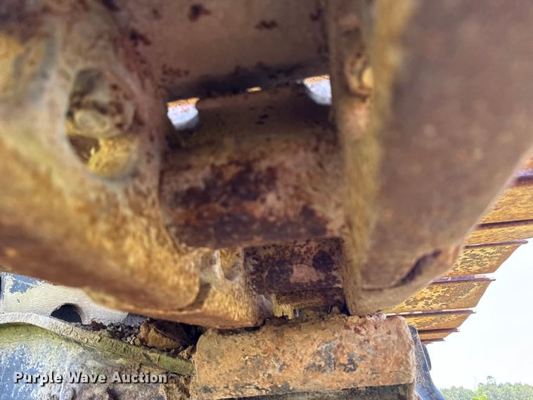 image for item ED5894 1986 Caterpillar 235B excavator