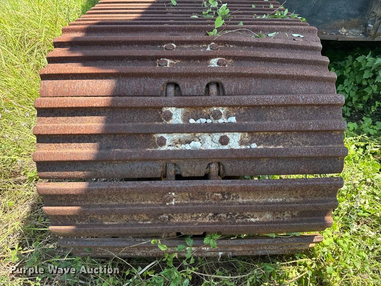 image for item ED5894 1986 Caterpillar 235B excavator