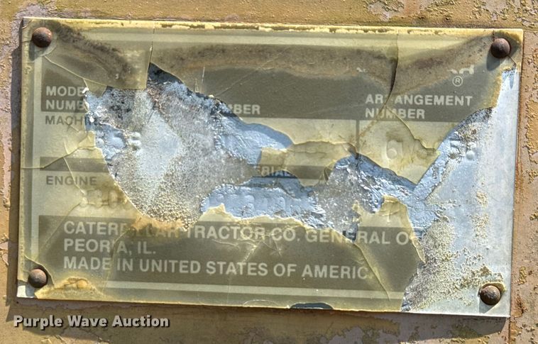 image for item ED5894 1986 Caterpillar 235B excavator