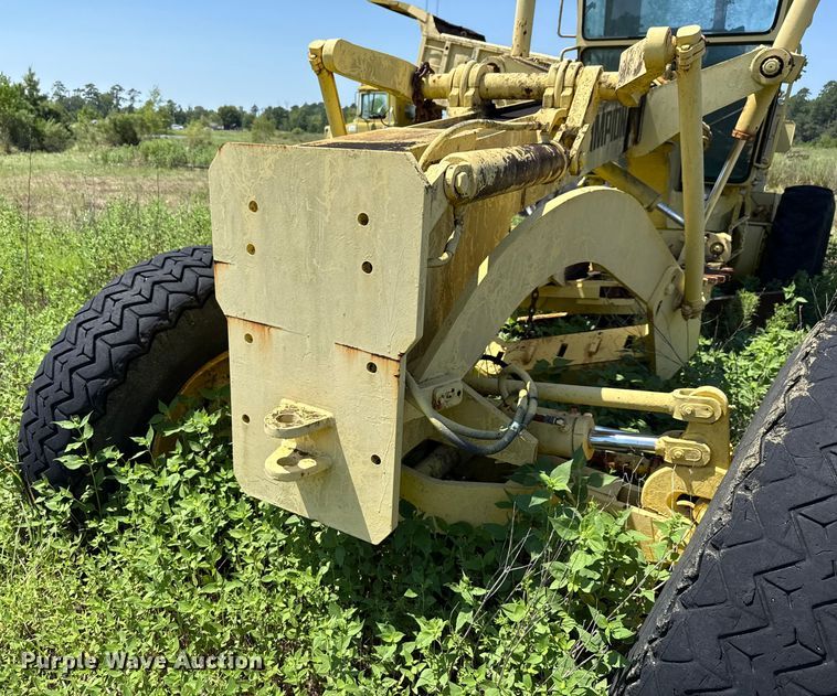 image for item ED5895 1991 Champion 720A motor grader