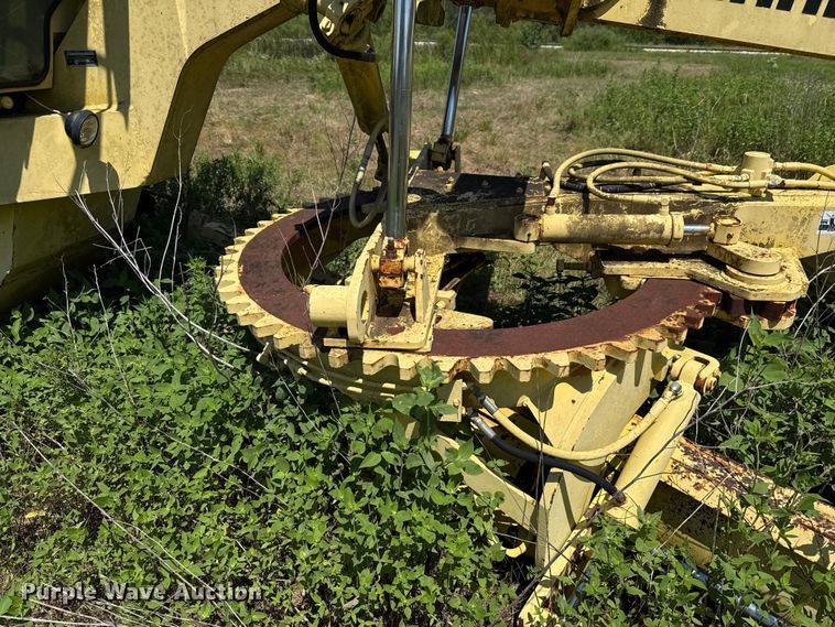 image for item ED5895 1991 Champion 720A motor grader