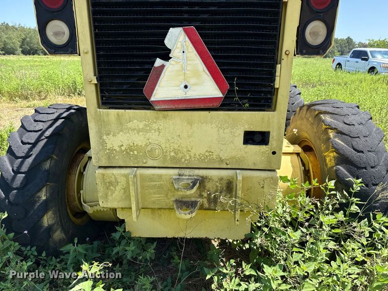 image for item ED5895 1991 Champion 720A motor grader