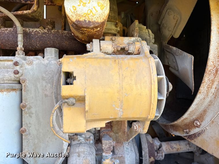 image for item ED5895 1991 Champion 720A motor grader