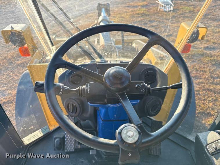 image for item ED5897 2014 John Deere 524K wheel loader