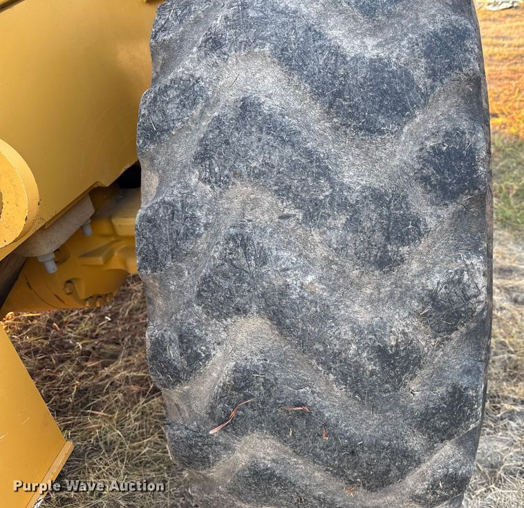 image for item ED5897 2014 John Deere 524K wheel loader