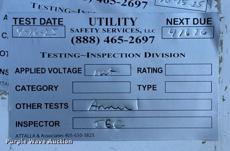 image for item ED5901 2013 Chevrolet Silverado 3500 HD bucket truck