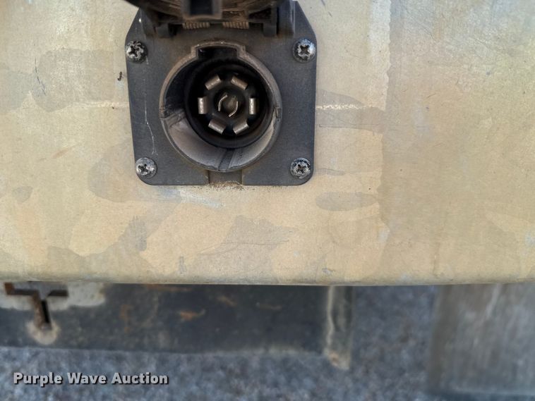 image for item ED5901 2013 Chevrolet Silverado 3500 HD bucket truck