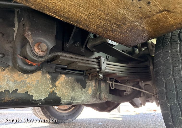 image for item ED5901 2013 Chevrolet Silverado 3500 HD bucket truck