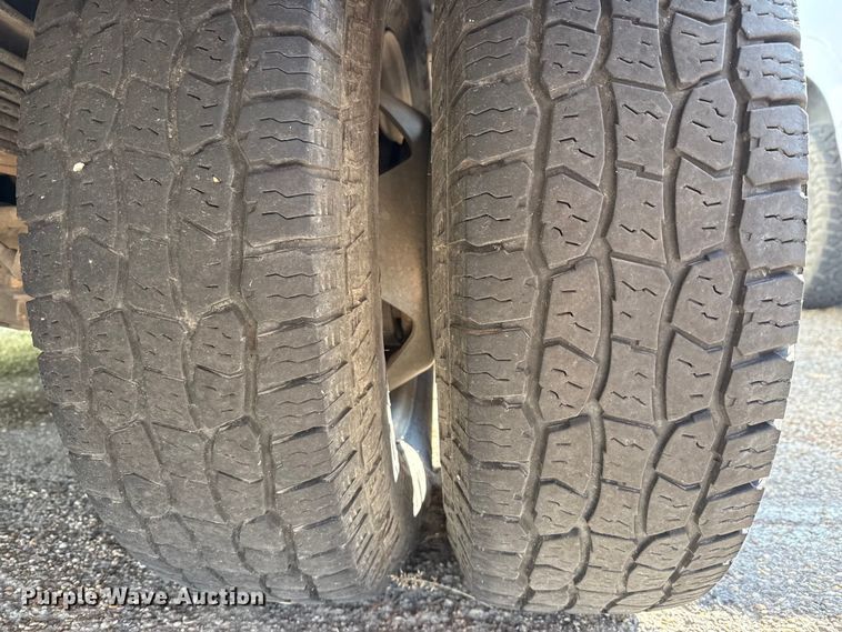 image for item ED5901 2013 Chevrolet Silverado 3500 HD bucket truck