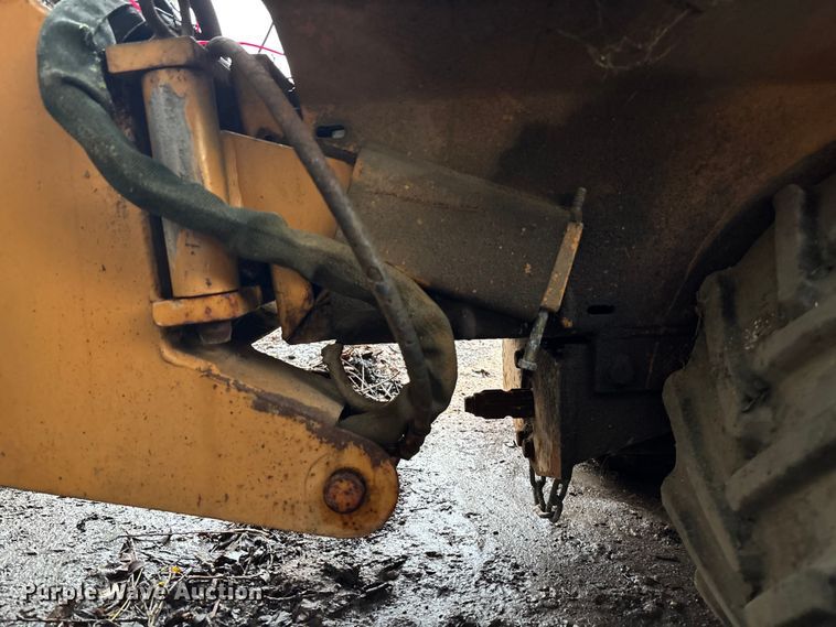 image for item EE3952 Case Maxi trencher