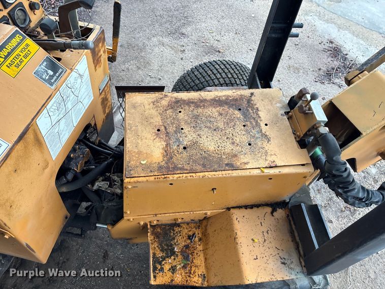 image for item EE3952 Case Maxi trencher