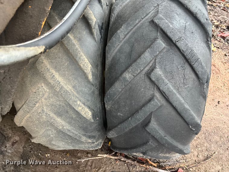 image for item EE3952 Case Maxi trencher