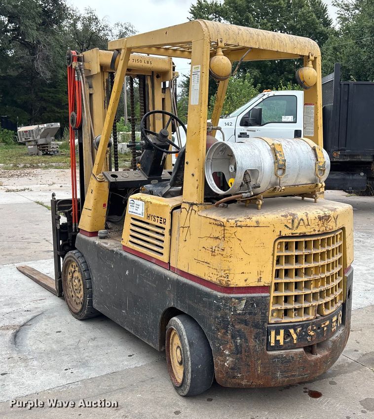 image for item EE3957 Hyster S80E forklift