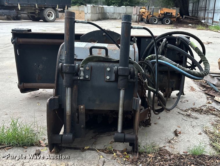 image for item EE3959 Bobcat skid steer cold planer