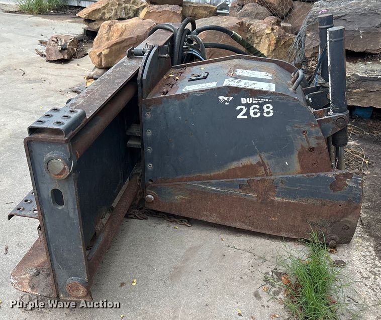 image for item EE3959 Bobcat skid steer cold planer