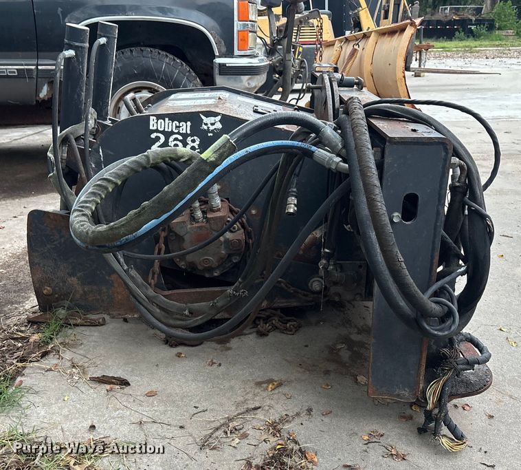 image for item EE3959 Bobcat skid steer cold planer