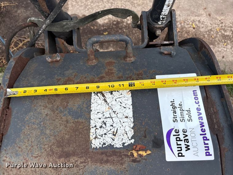 image for item EE3959 Bobcat skid steer cold planer