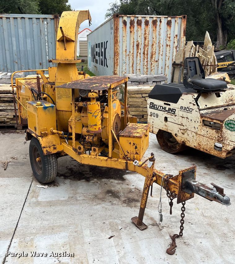 image for item EE3960 Brush Bandit wood chipper