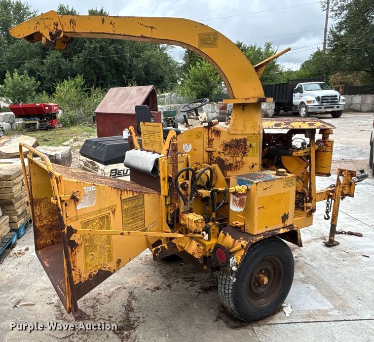 image for item EE3960 Brush Bandit wood chipper