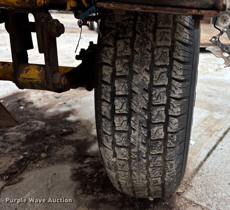 image for item EE3960 Brush Bandit wood chipper